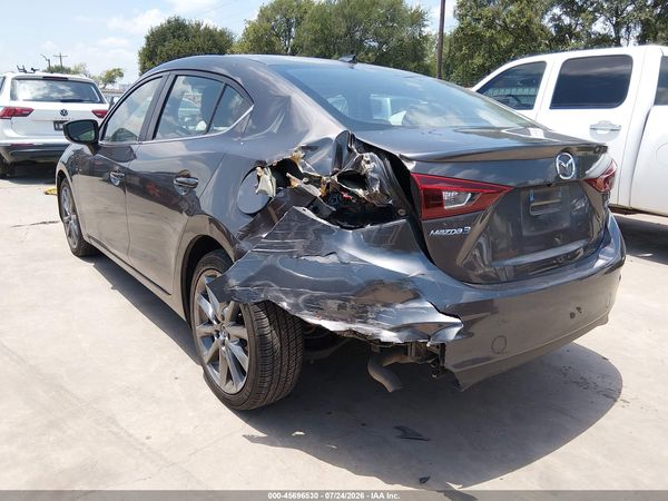 2018 MAZDA MAZDA3 TOURING