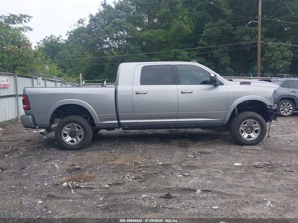 2022 RAM 2500 LIMITED  4X4 6'4 BOX