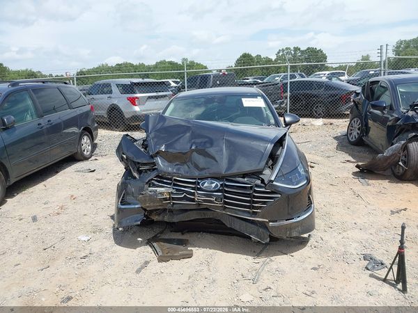 2022 HYUNDAI SONATA SE