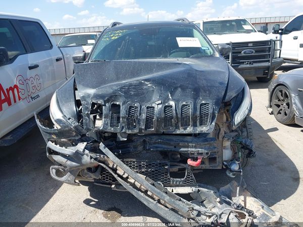 2016 JEEP CHEROKEE TRAILHAWK