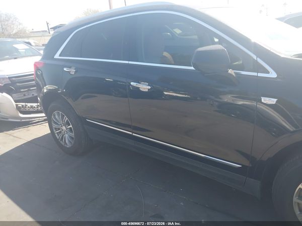 2017 CADILLAC XT5 LUXURY
