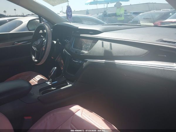 2017 CADILLAC XT5 LUXURY
