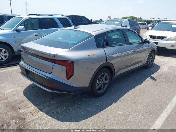 2026 KIA K4 LXS