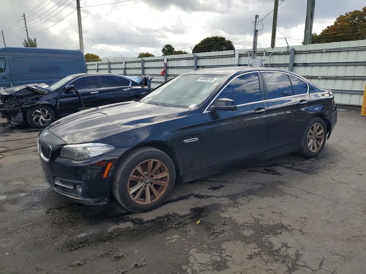 2016 BMW 528