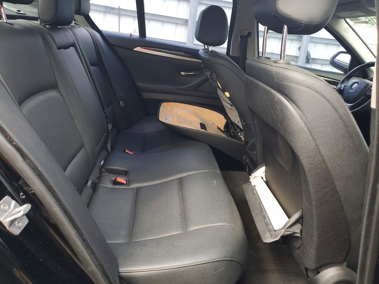 2016 BMW 528