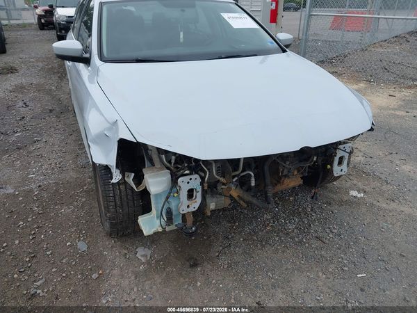 2017 VOLKSWAGEN JETTA 1.4T S — I6