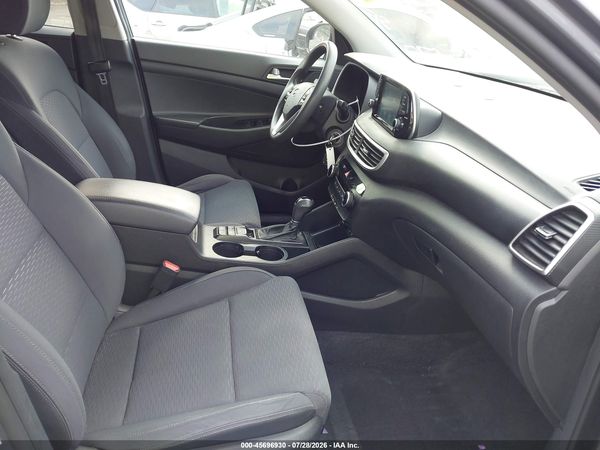 2021 HYUNDAI TUCSON SE
