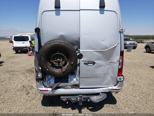 2019 MERCEDES-BENZ SPRINTER 2500 STANDARD ROOF V6