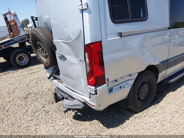 2019 MERCEDES-BENZ SPRINTER 2500 STANDARD ROOF V6