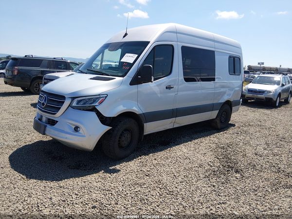 2019 MERCEDES-BENZ SPRINTER 2500 STANDARD ROOF V6