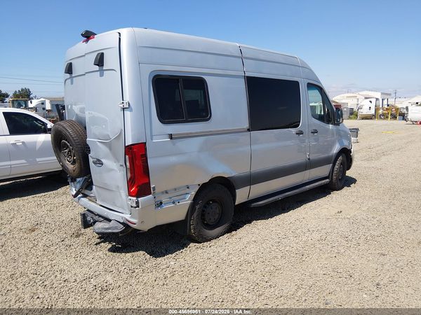2019 MERCEDES-BENZ SPRINTER 2500 STANDARD ROOF V6