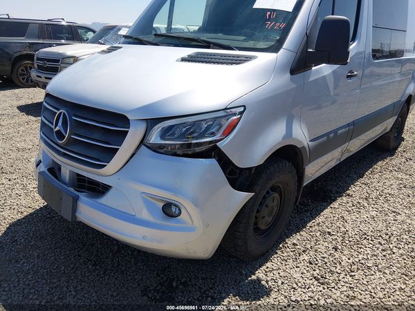 2019 MERCEDES-BENZ SPRINTER 2500 STANDARD ROOF V6