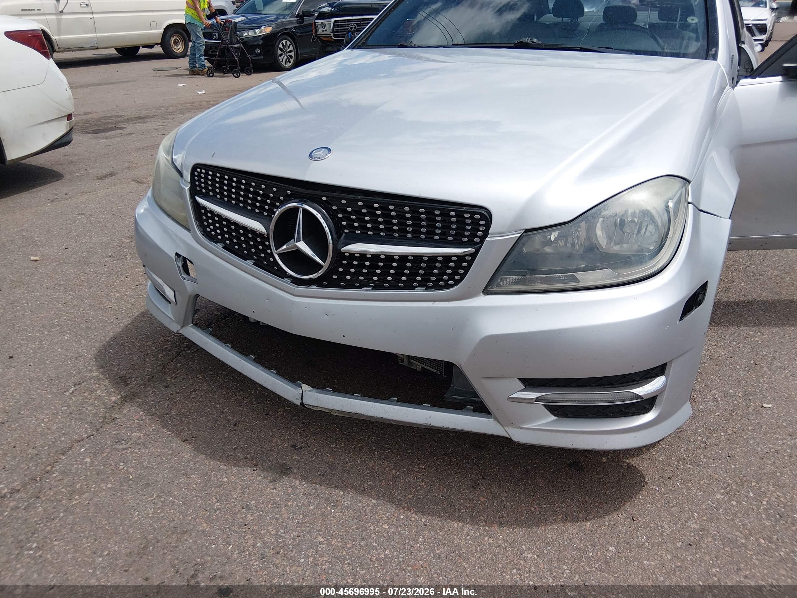 2012 MERCEDES-BENZ C 300 SPORT 4MATIC