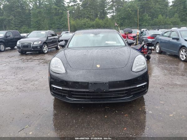 2019 PORSCHE PANAMERA 4S