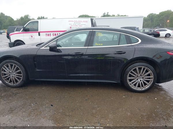 2019 PORSCHE PANAMERA 4S