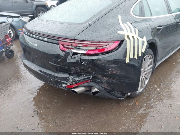 2019 PORSCHE PANAMERA 4S