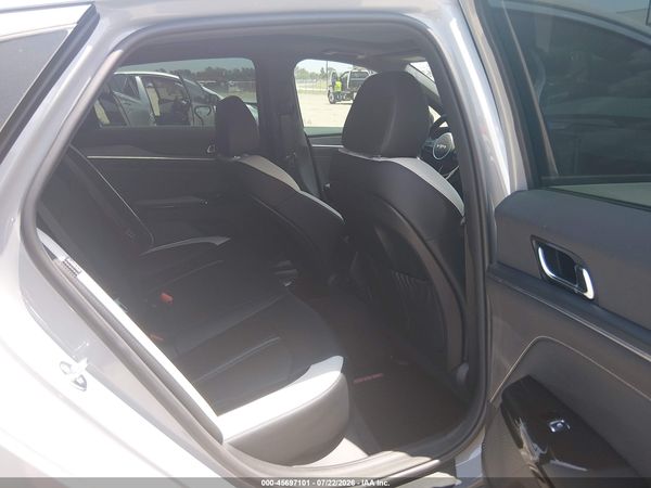 2026 KIA K5 GT-LINE AWD