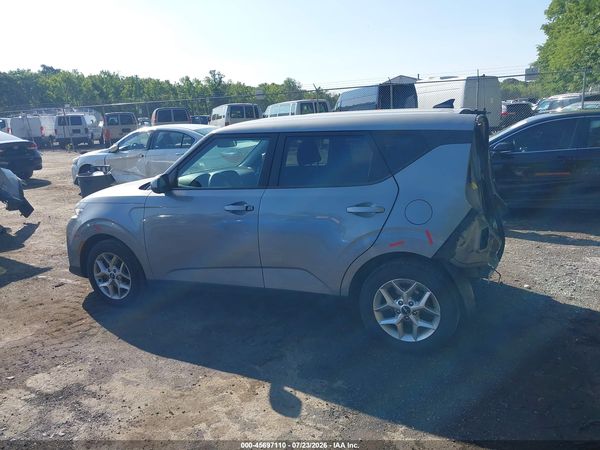 2022 KIA SOUL