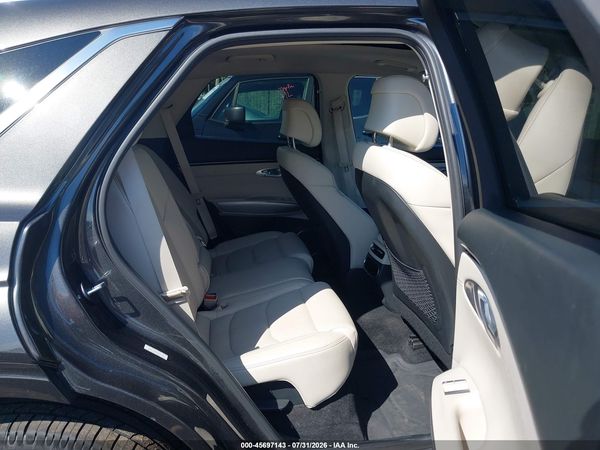 2025 GENESIS GV70 2.5T AWD