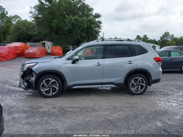 2022 SUBARU FORESTER TOURING