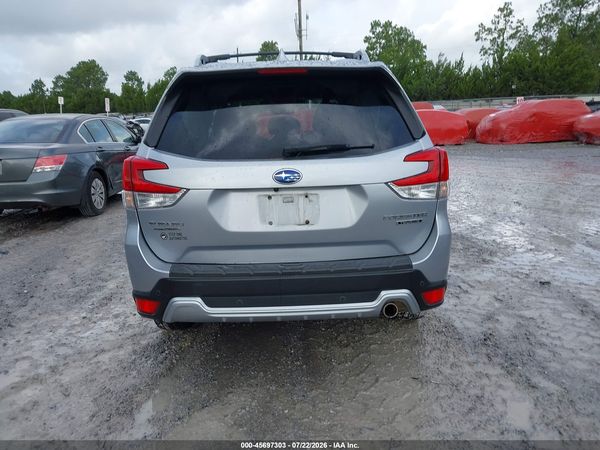 2022 SUBARU FORESTER TOURING