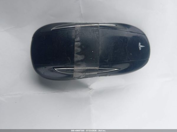 2021 TESLA MODEL X