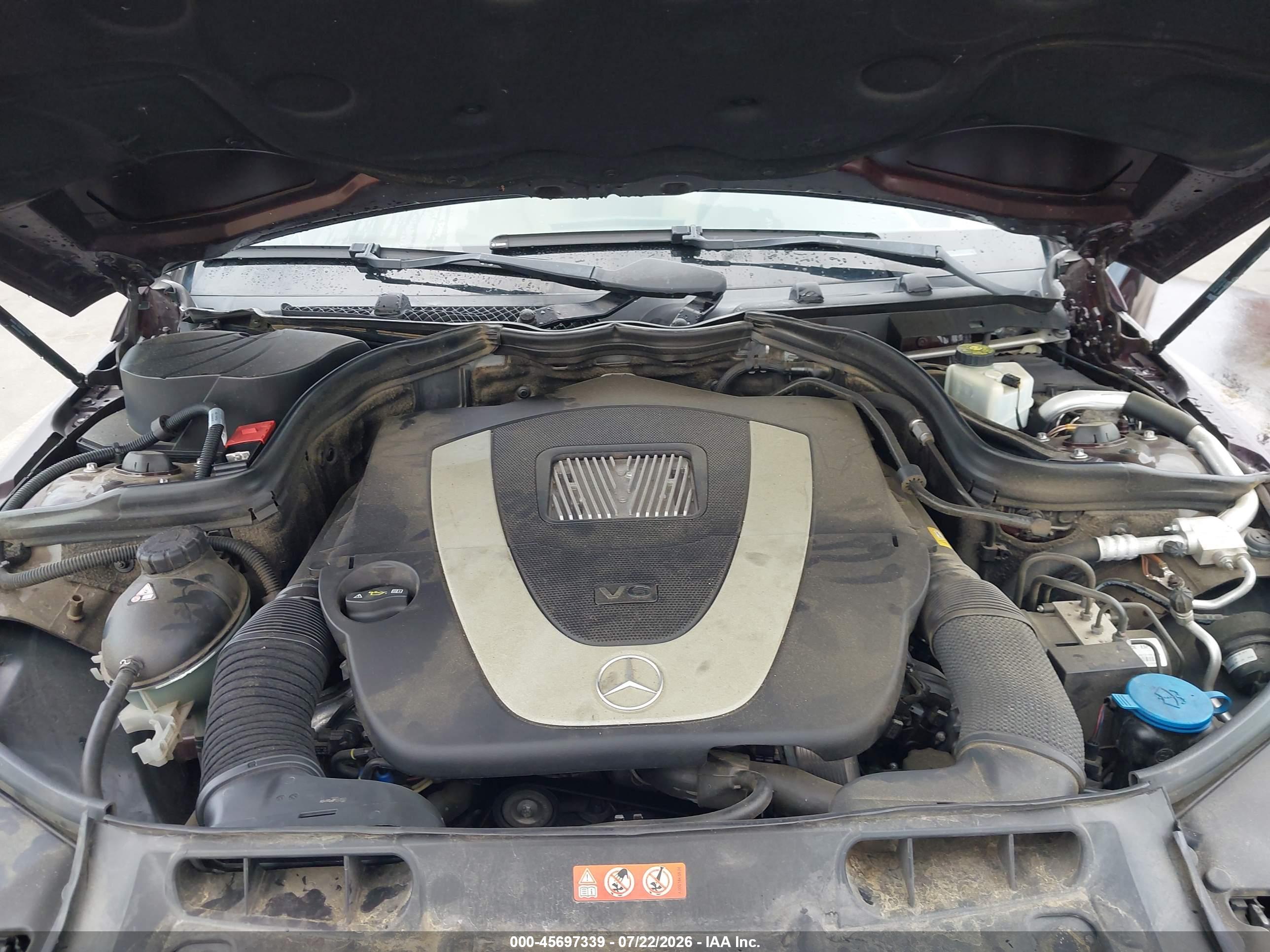 2011 MERCEDES-BENZ C 300 C300