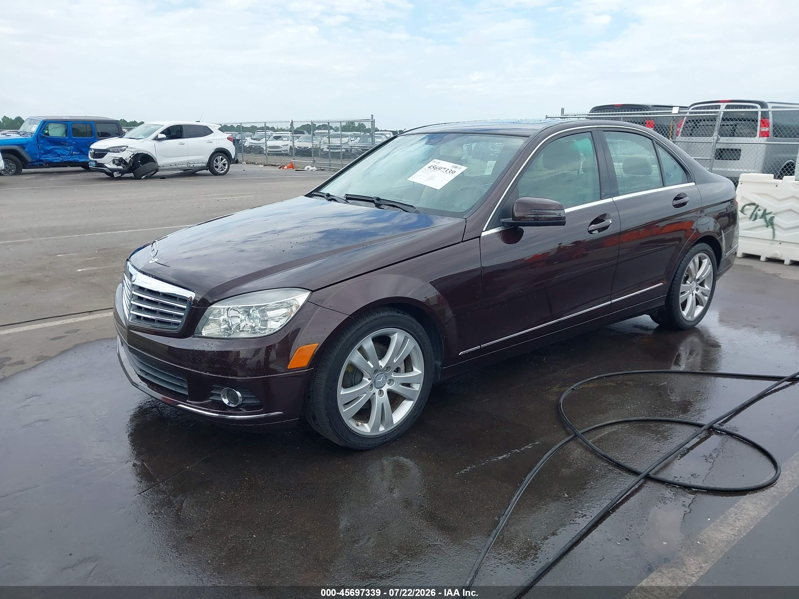 2011 MERCEDES-BENZ C 300 C300