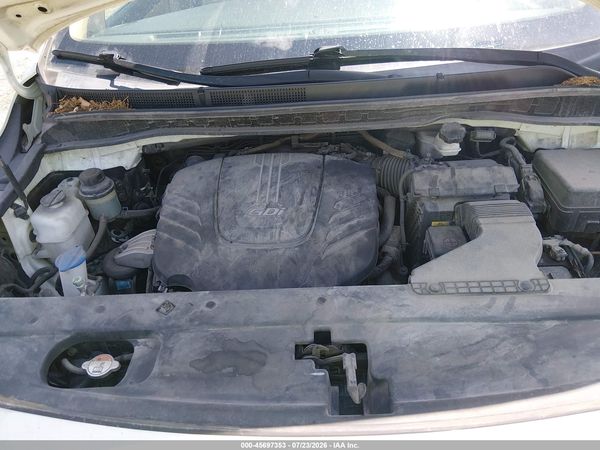 2017 KIA SEDONA LX