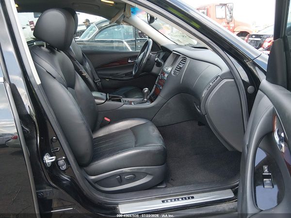 2016 INFINITI QX50