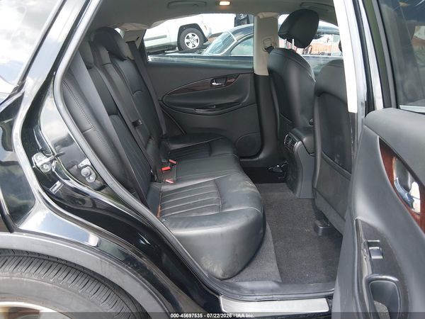 2016 INFINITI QX50