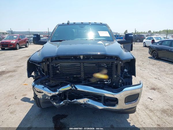 2024 RAM 3500 TRADESMAN  4X4 8' BOX