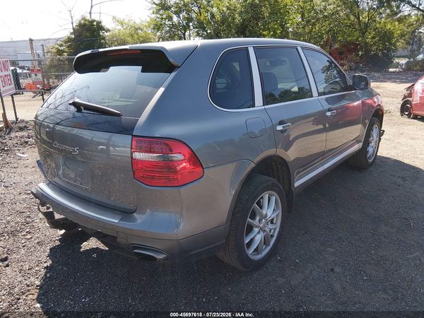 2010 PORSCHE CAYENNE S