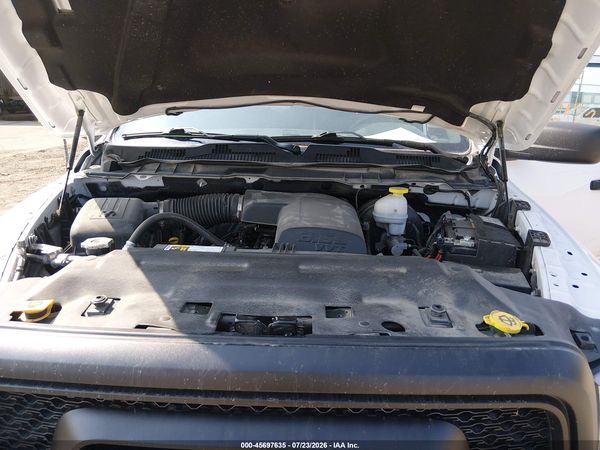 2022 RAM 1500 CLASSIC WARLOCK  4X4 5'7 BOX