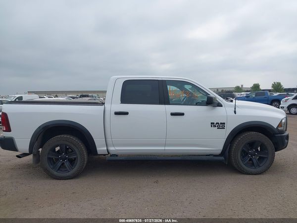 2022 RAM 1500 CLASSIC WARLOCK  4X4 5'7 BOX