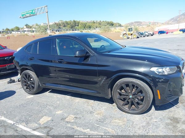 2023 BMW X4 XDRIVE30I