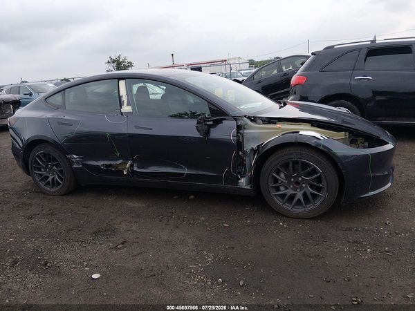 2026 TESLA MODEL 3