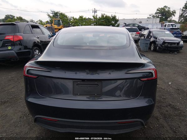 2026 TESLA MODEL 3