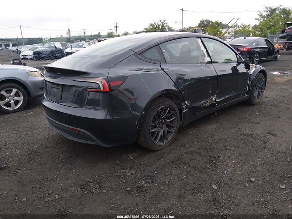 2026 TESLA MODEL 3