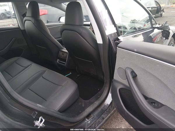 2026 TESLA MODEL 3