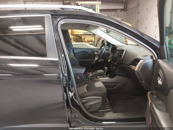 2018 JEEP CHEROKEE LATITUDE 4X4