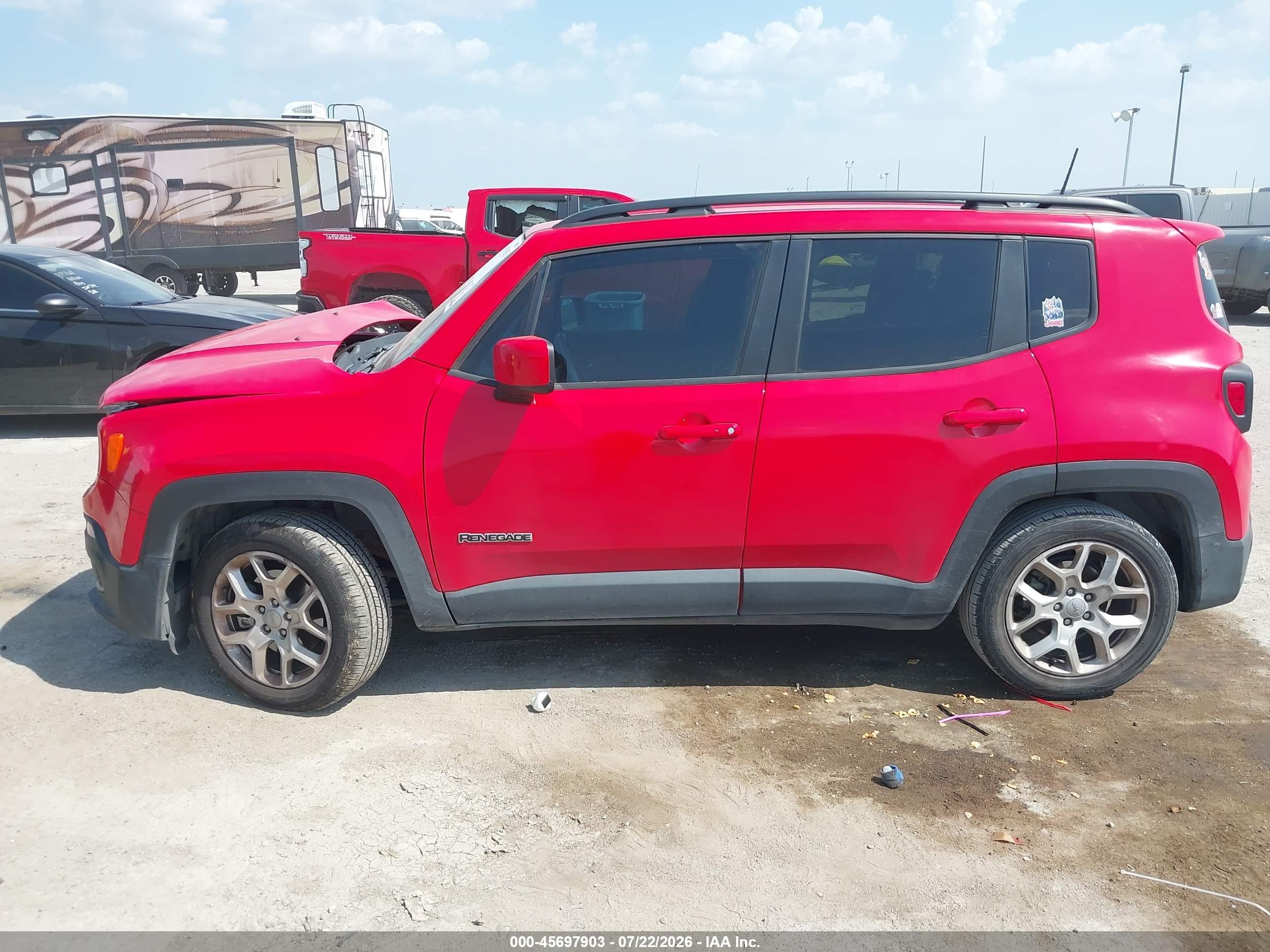 2018 JEEP RENEGADE LATITUDE FWD