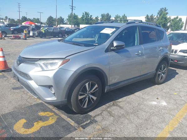 2017 TOYOTA RAV4 XLE