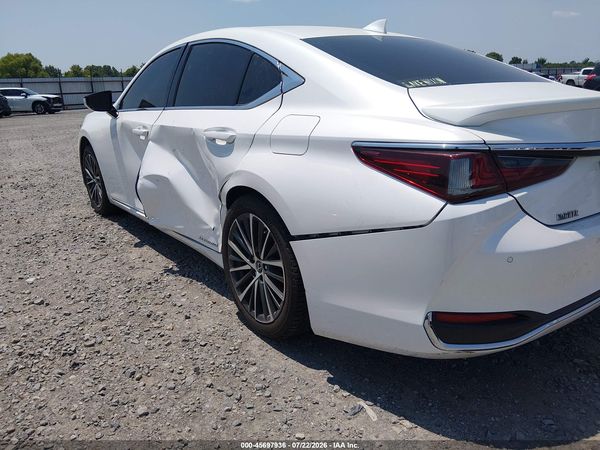 2022 LEXUS ES 300H 300h Premium