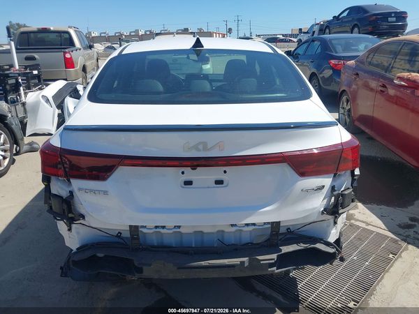 2024 KIA FORTE GT-LINE