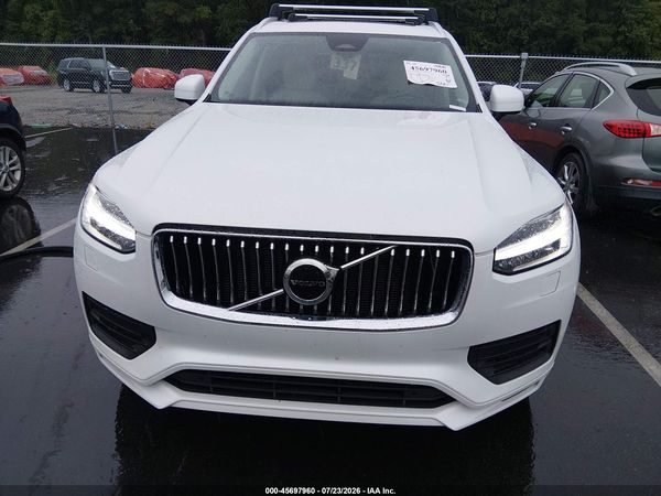 2023 VOLVO XC90 B5 CORE