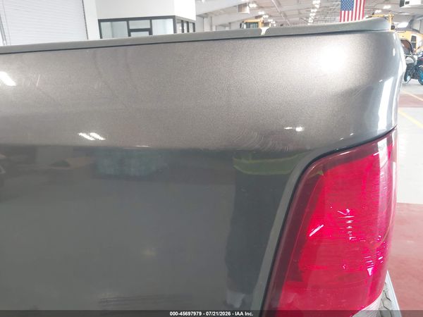 2018 RAM 1500 TRADESMAN  4X2 8' BOX