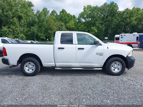 2022 RAM 1500 CLASSIC TRADESMAN  4X4 6'4 BOX