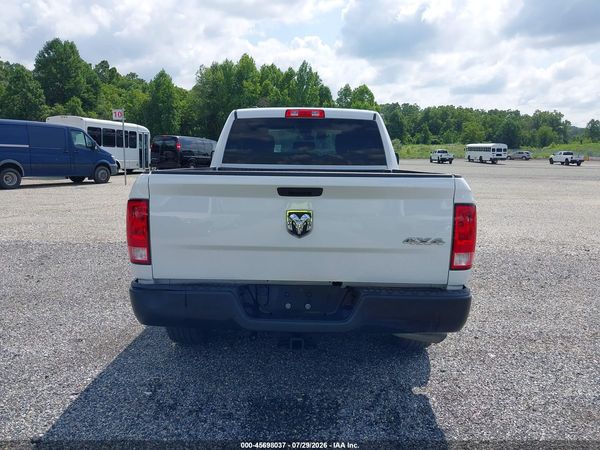 2022 RAM 1500 CLASSIC TRADESMAN  4X4 6'4 BOX