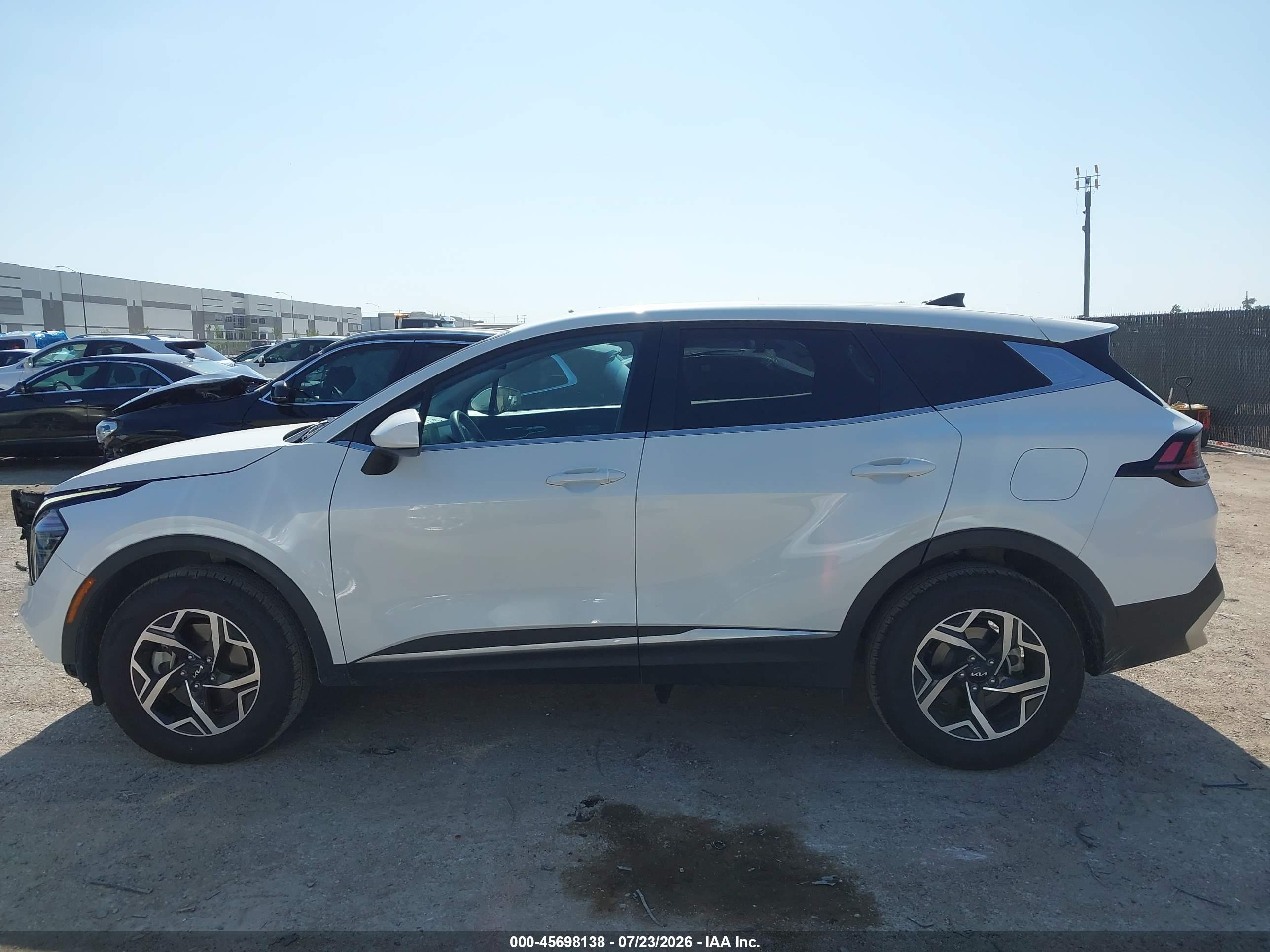 2024 KIA SPORTAGE LX